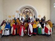 Alle Sternsinger aus Grünkraut in der Kirche St. Ulrich und Magnus