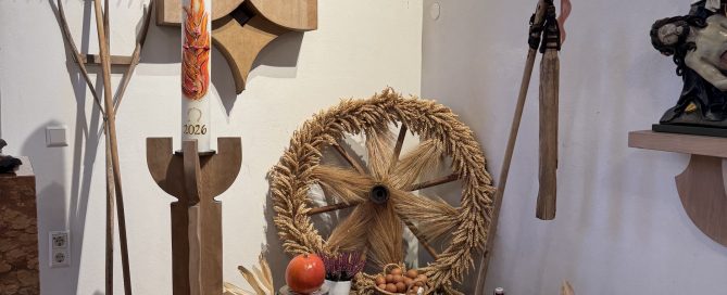 Erntedankaltar in der Pfarrkirche in Schlier